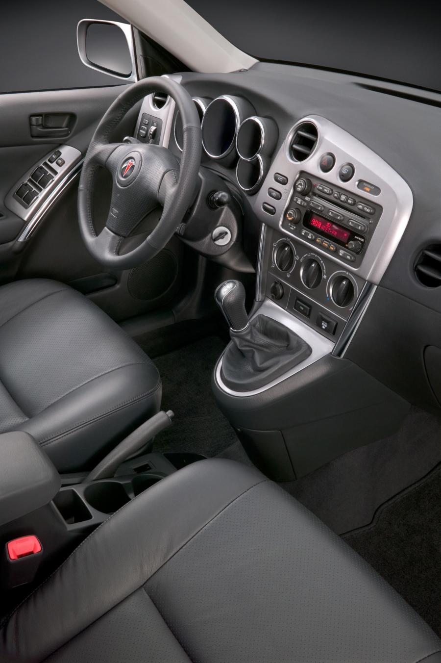  Pontiac Vibe GT 2003 года  (фото 6 из 34)